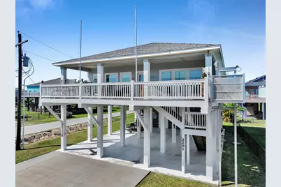 2201 Shrimp, Crystal Beach, TX 77650 - Photo 2