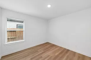 982 Garden Path Dr, Willis, TX 77378 - Photo 18