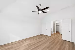 982 Garden Path Dr, Willis, TX 77378 - Photo 32