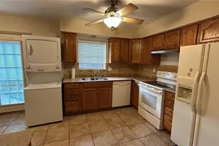 7600 Burgoyne Rd, Houston, TX 77063 - Photo 12