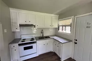5034 Rapido Rd, Houston, TX 77033 - Photo 2
