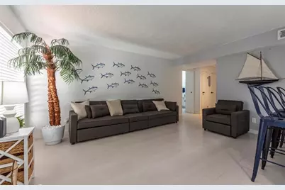 7600 Emmett F Lowry Expressway #806, Texas City, TX 77591 - Photo 14