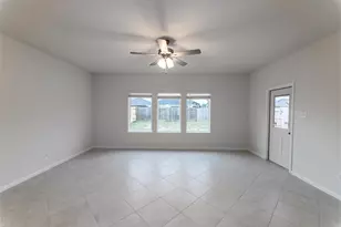 715 Almond Willow Ln, Crosby, TX 77532 - Photo 12