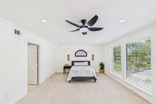 111 Cherrywood Dr, Lake Jackson, TX 77566 - Photo 14