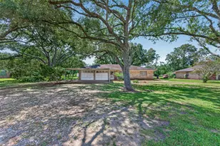 11105 Needville Fairchilds Rd, Needville, TX 77461 - Photo 4