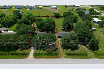 11105 Needville Fairchilds Road, Needville, TX 77461 - Photo 2