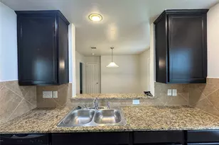 12935 Almeda Crossing Ct, Houston, TX 77048 - Photo 14