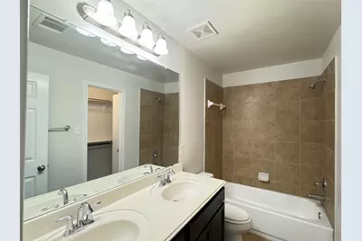 12935 Almeda Crossing Court, Houston, TX 77048 - Photo 20