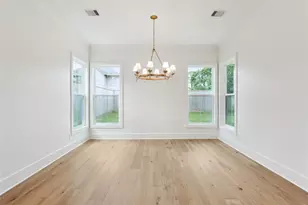 1335 Gardenia Dr, Houston, TX 77018 - Photo 6