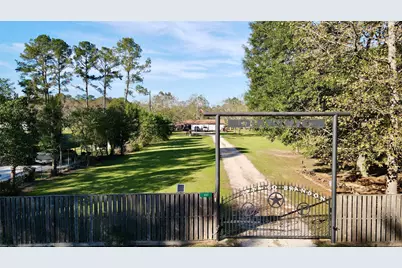 585 County Road 3796, Cleveland, TX 77328 - Photo 4