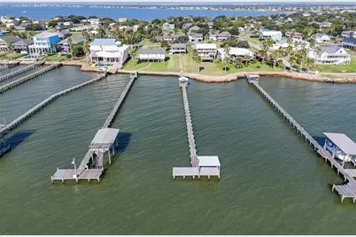 1313 8th Street, Dickinson, TX 77539 - Photo 32