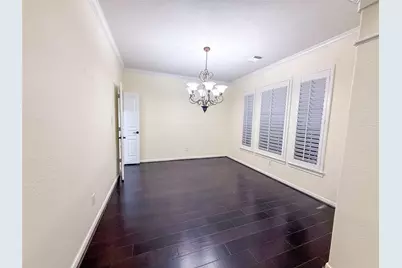 79 W Shale Creek Circle, The Woodlands, TX 77382 - Photo 10