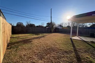 10127 Grover Ln, Houston, TX 77041 - Photo 10