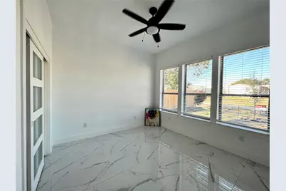 10127 Grover Ln, Houston, TX 77041 - Photo 6