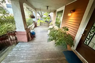 603 Welch St, Houston, TX 77006 - Photo 6