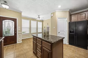 1319 Ella Pl, Houston, TX 77008 - Photo 10
