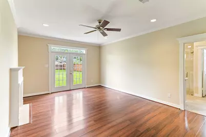 51 Oak Hollow Circle, Lake Jackson, TX 77566 - Photo 16