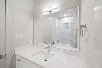 5221 Hillman Street #B, Houston, TX 77023 - Photo 18