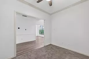 1253 El Camino Village Dr, Webster, TX 77058 - Photo 20