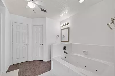1253 El Camino Village Drive, Webster, TX 77058 - Photo 32