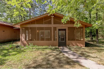 28633 Shawnee Court, Huntsville, TX 77320 - Photo 2