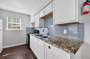 3501 Brewster, Houston, TX 77026 - Photo 10