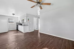 3501 Brewster, Houston, TX 77026 - Photo 4