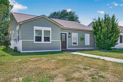 1403 N Avenue F, Freeport, TX 77541 - Photo 1