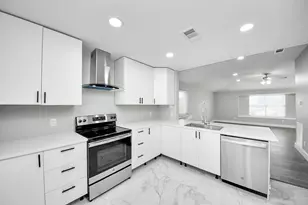 3842 Westmeadow Dr, Houston, TX 77082 - Photo 18