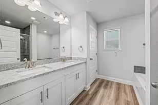 601 Greystone Ln, Angleton, TX 77515 - Photo 18