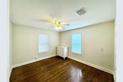 1035 Louise Street, Houston, TX 77009 - Photo 12