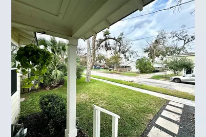 1035 Louise Street, Houston, TX 77009 - Photo 4