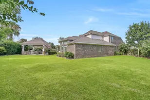 2212 Indigo Pass Ct, Friendswood, TX 77546 - Photo 42