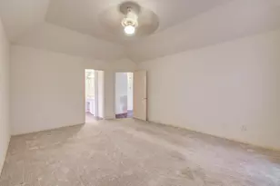 211 Squires Bend, Stafford, TX 77477 - Photo 16