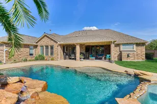 17703 Fairhaven Lake Dr, Cypress, TX 77433 - Photo 2