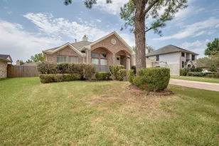 11514 Sagecreek Dr, Houston, TX 77089 - Photo 2