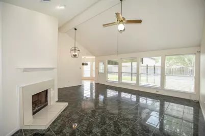 11514 Sagecreek Drive, Houston, TX 77089 - Photo 6