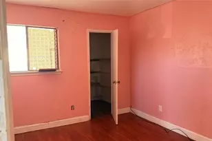 9010 Imogene St, Houston, TX 77036 - Photo 6