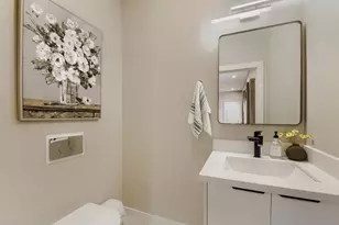 8815 Sharpview Dr, Houston, TX 77036 - Photo 14