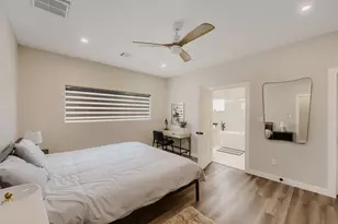 8815 Sharpview Dr, Houston, TX 77036 - Photo 20