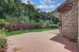 1515 Sheltons Bend Ct, Houston, TX 77077 - Photo 40