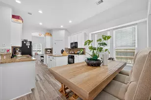 17026 Tupelo Garden Cir, Humble, TX 77346 - Photo 8