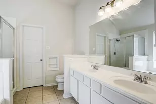 7605 Waterlilly Ln, Pearland, TX 77581 - Photo 12