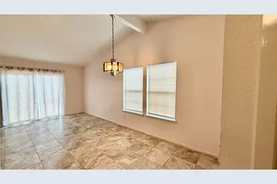 18 Dellforest Court, The Woodlands, TX 77381 - Photo 12