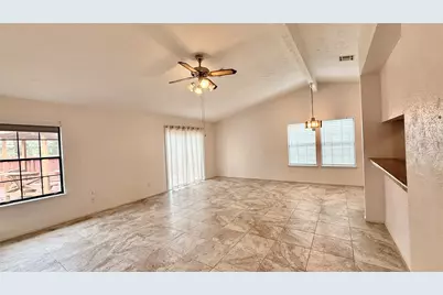 18 Dellforest Court, The Woodlands, TX 77381 - Photo 14