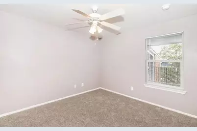 12151 N Interstate Hwy 35 #D, Austin, TX 78753 - Photo 6