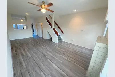 7900 Bissonnet Street #D8, Houston, TX 77074 - Photo 2