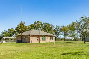 1005 County Rd 164, Bay City, TX 77414 - Photo 38