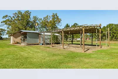 1005 County Road 164, Bay City, TX 77414 - Photo 28