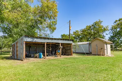 1005 County Road 164, Bay City, TX 77414 - Photo 24